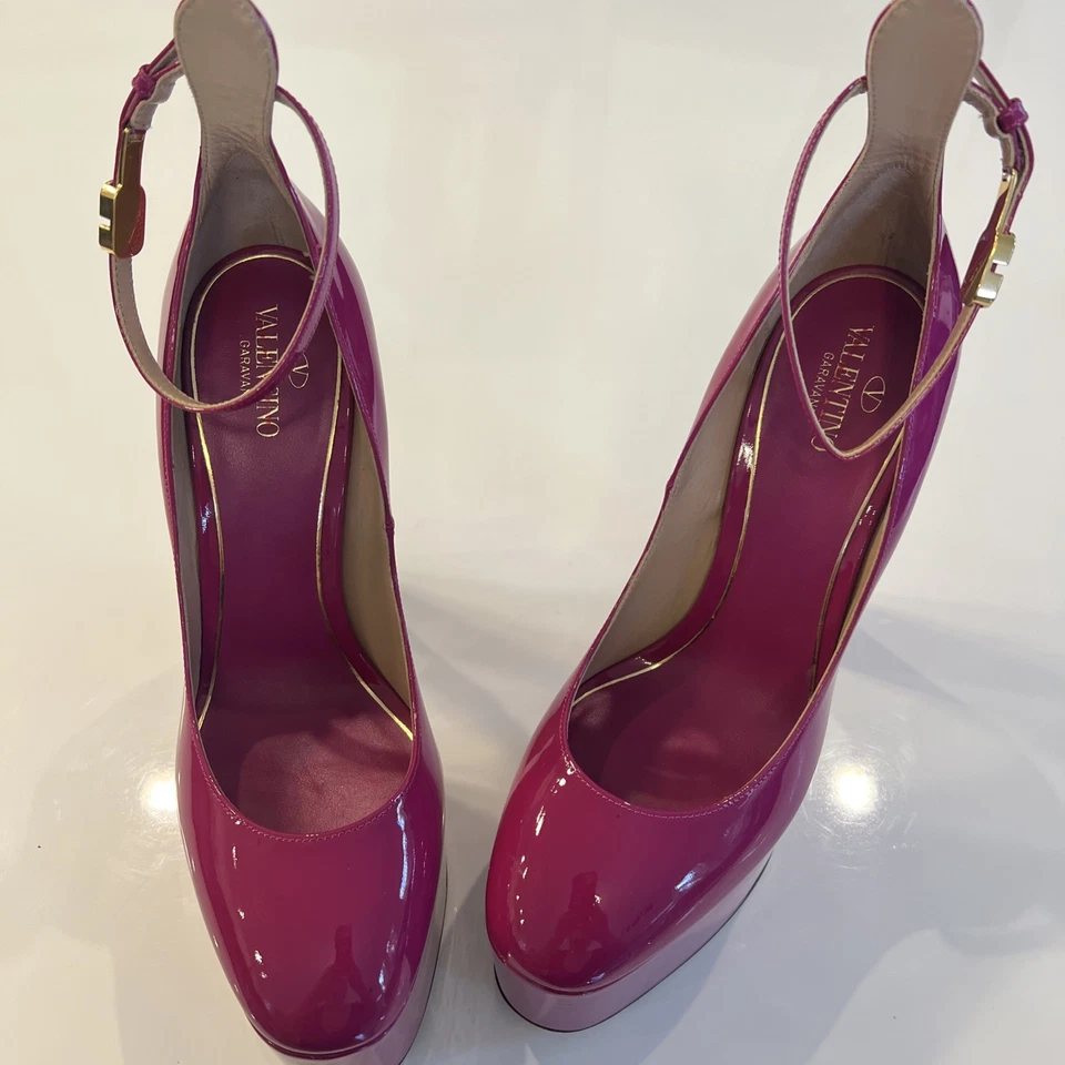 Zapatos de salón Valentino Garavani 1W2S0DQ3 $1400 talla 41 de cuero tostado rosa Foto 4 de 4