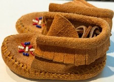 Indian Reservation Crafted Handmade Infant Moccasins From 1970's 5"L x 2.25" W