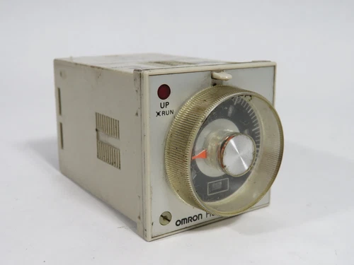 Omron H3BA-8 AC100/110/120 Solid State Timer 100/110/120V COSMETIC WEAR USED