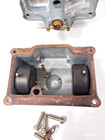 SUZUKI GT250 CARBURETOR SET IN EXCELLANT CONDITION HAS 92.5 SIZE MAIN JETS — photo 3