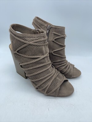 Y Not? Taupe Sierra Chunky Heel Perforated Side Zip Peep Toe Booties Size  9M