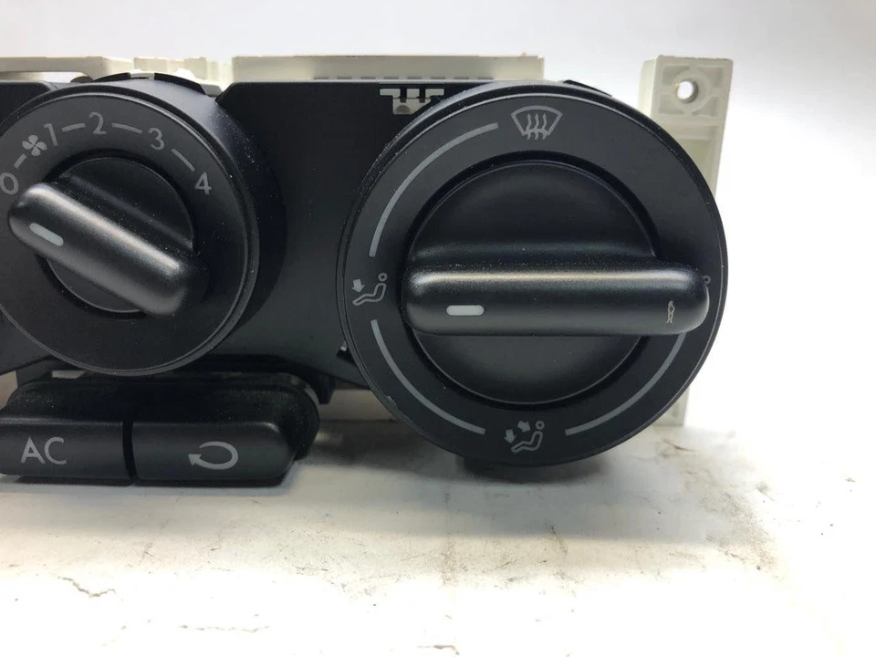 1998 - 2010 Volkswagen Beetle Manual A/C Heater Climate Control Match 1C0820045D - Image 4 of 4