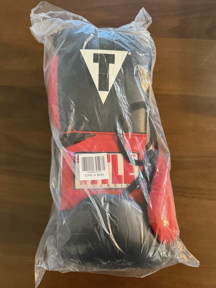 Guantes de boxeo Title Classic Corrupt Pro de cuero con cordones 12 oz Foto 2 de 3