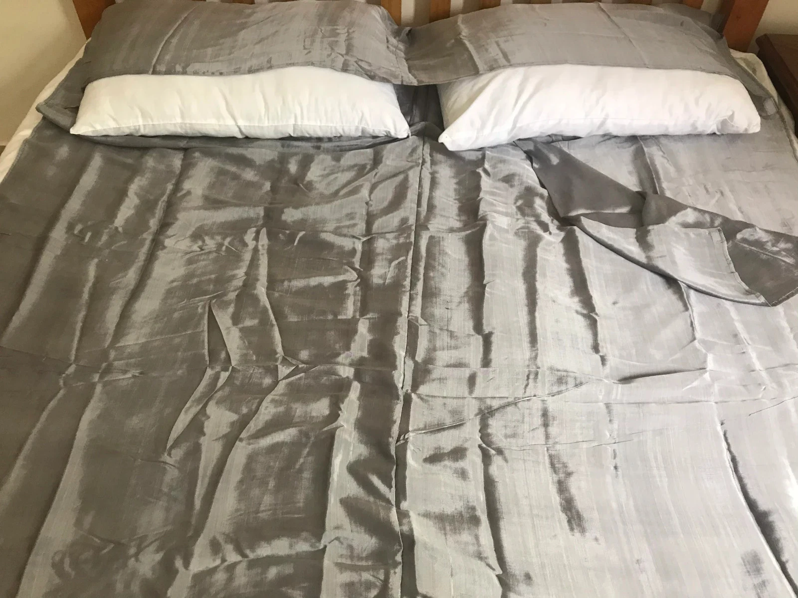 Double Mulberry Silk Sleeping Bag
Opens in a new window or tab