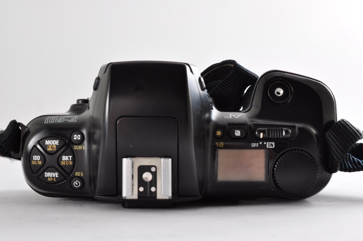 Nikon F-601 AF Quartz Date SLR Camera Body Only [Exc+5](2086546