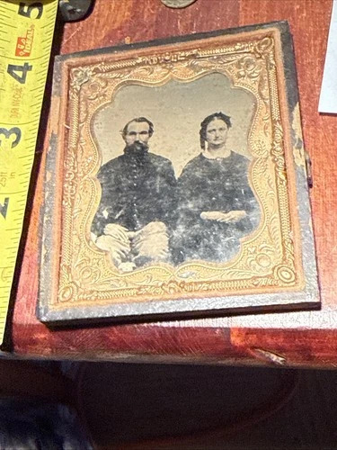 Dug Civil War 💥 🇺🇸 💣 Cased Photo Soldier And Woman