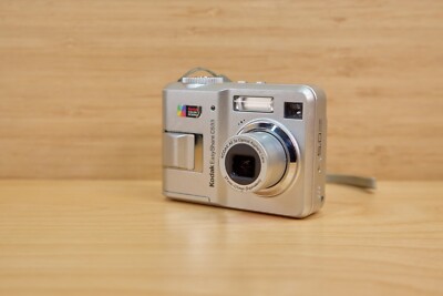 Vintage Kodak Easyshare C533 MP Digital Camera 3X Optical Zoom - Main Image