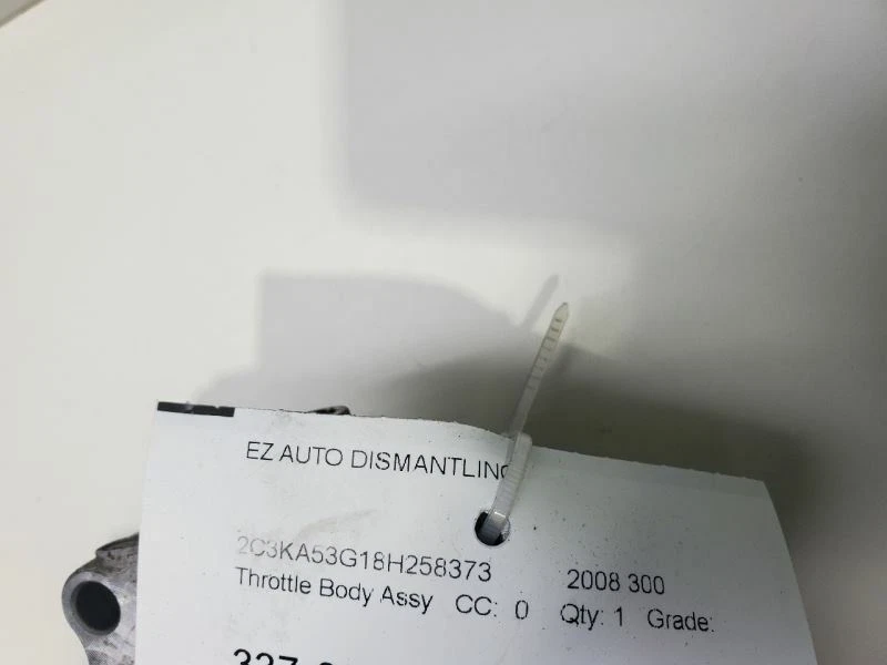 Chrysler 300 2005-2011, carrocería del acelerador, 4,0 L, número de pieza: 4861691AA Foto 3 de 4