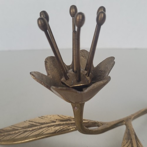 Vintage Mid Century Modern Brass Lily Flower Ashtray With 5 Removable Petals - Picture 11 of 24
