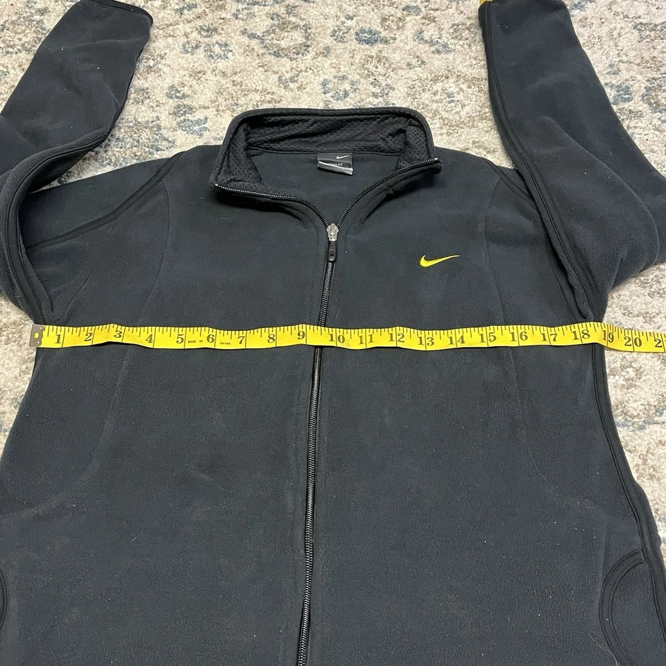 Куртка женская Nike Therma-Fit средняя флисовая на молнии с карманами на молнии - Изображение 3 из 4