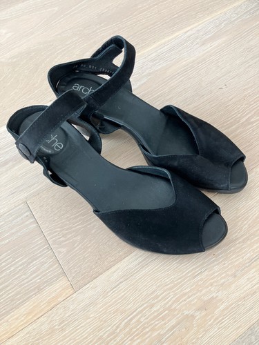 Arche Kalati Sandal, Black suede Sz 37 or 38. New in box, never worn.