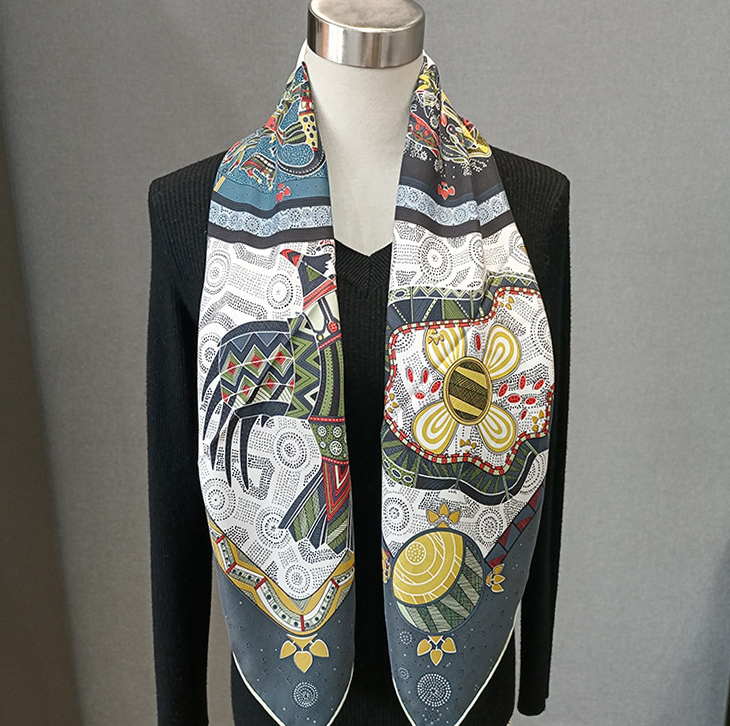 100%Twill Silk Mulberry Wrap Shawl Square Cashew Armor Print Bandanna Scarf 35''