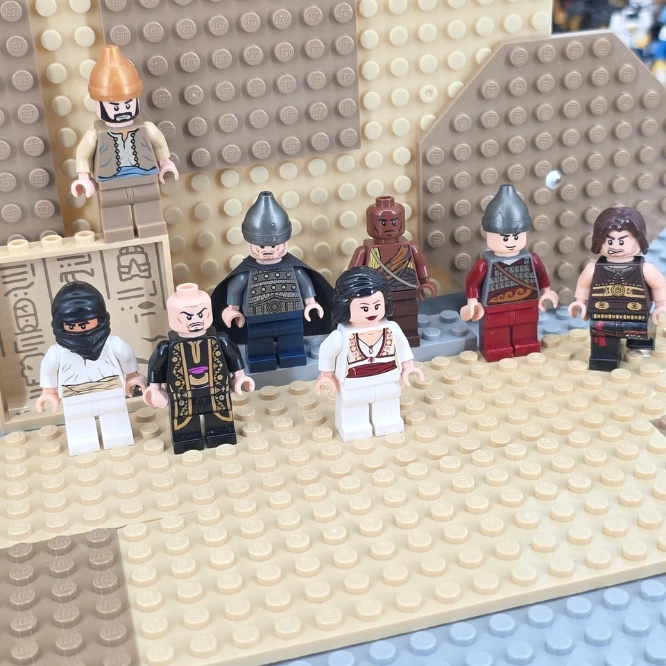 Lote x 8 Minifiguras LEGO Príncipe de Persia Tamina Retirada Raro De Colección 7573 7571 Foto 3 de 4
