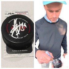 JONATHAN TOEWS SIGNED CHICAGO BLACKHAWKS 100 YEARS GAME PUCK W/ CASE JSA COA