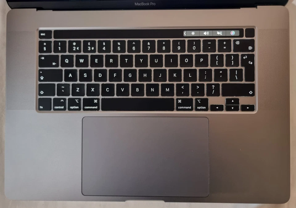 Apple MacBook Pro A2141 16" i7, 16GB RAM, 512GB SSD, Batt CC 215 N, - Image 3 of 4