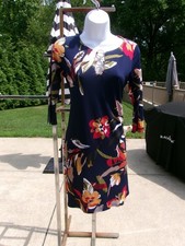 NWOT MSK CUTE NAVY FLORAL DRESS WITH RINGS PS