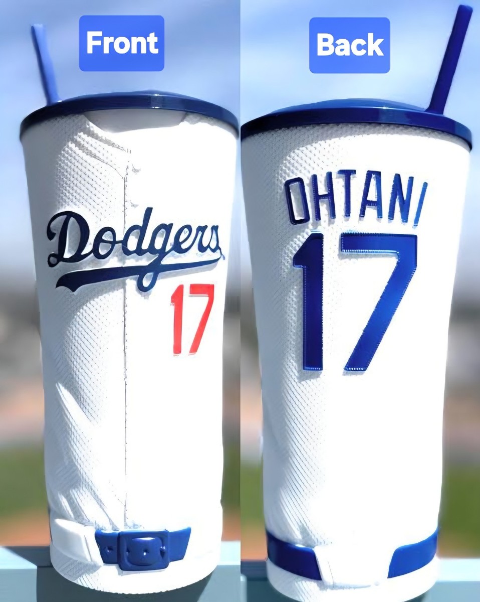 応援グッズ Dodgers Ohtani 17 Large New and UNOPENED Shohei Ohtani 17 Souvenir Cup Dodger Free Refills