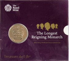 2015 &pound;5- LONGEST REIGN MONARCH- FIVE POUNDS BU -BRILLIANT UNCIRCULATED COIN PACK
