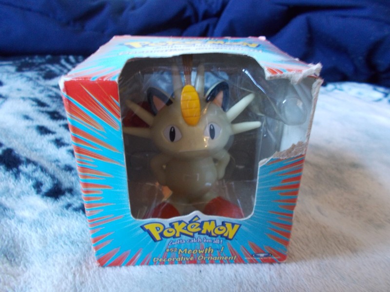 Nintendo Pokemon NEW 1999 RARE Ornament Original Christmas Decoration Meowth #52