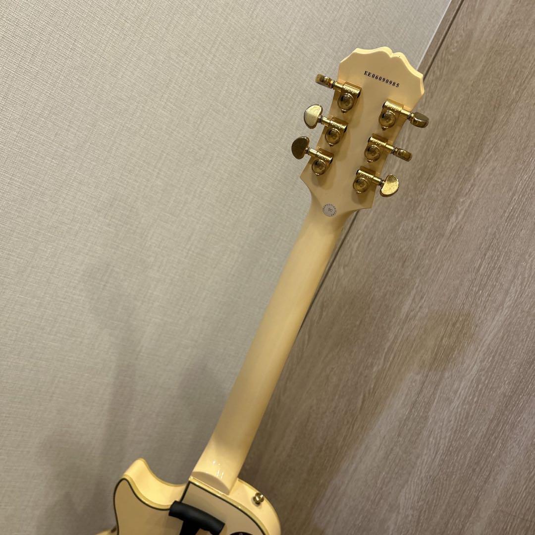 ︎ Epiphone Les Paul Custom white EEシリアル Used Epiphone Les Paul Custom White EE Serial Electric