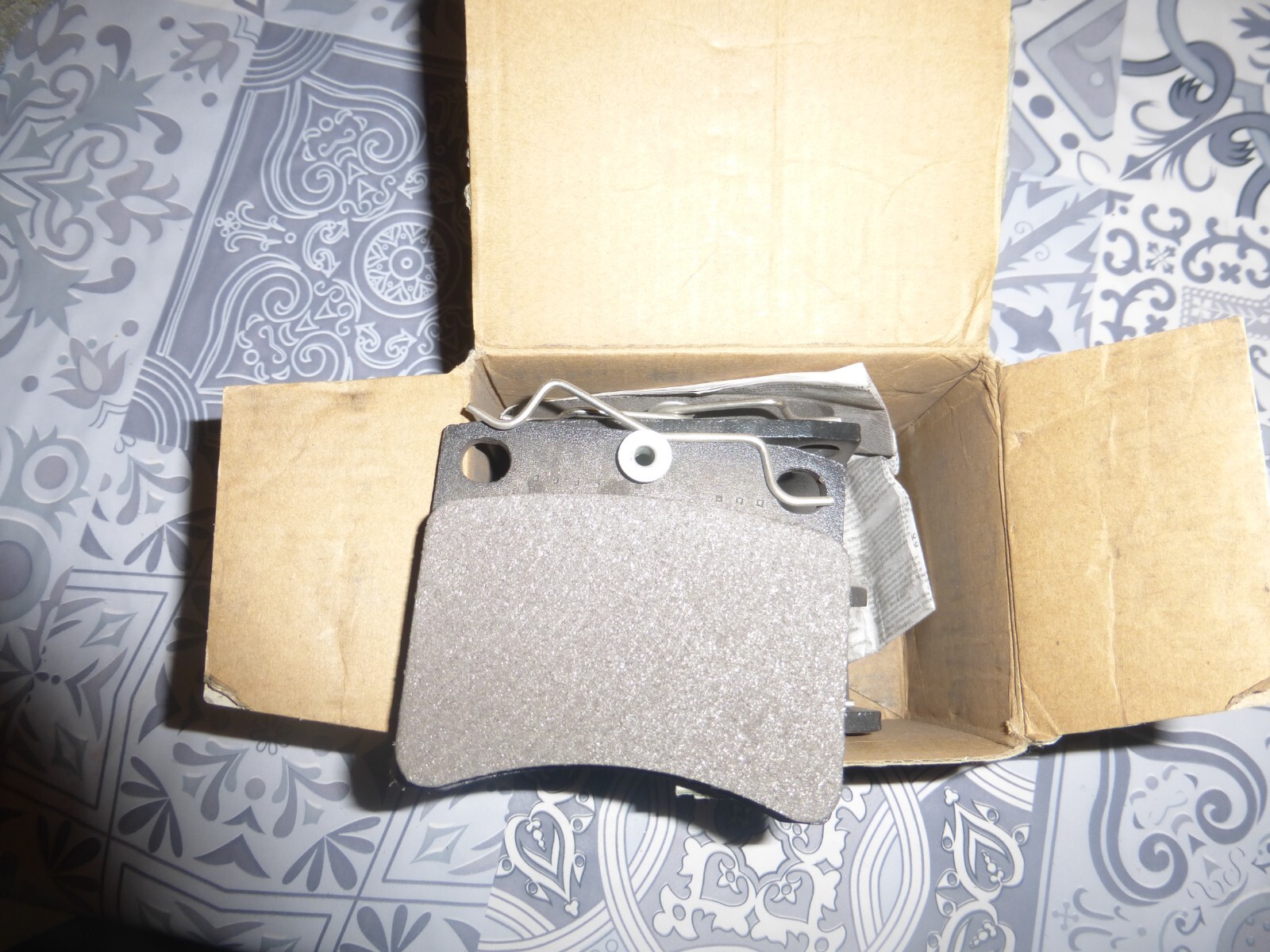 Plaquettes de frein DELPHI LP785 pour restaurer le freinage d'origine du VW T4