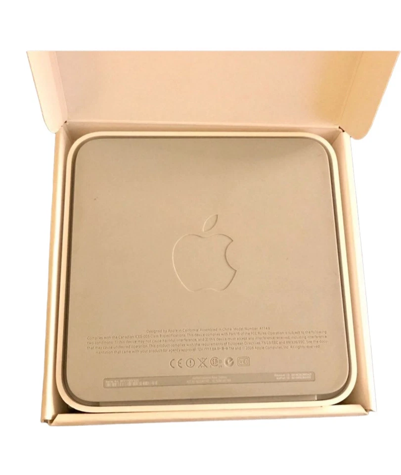 Apple AirPort Extreme Base Station 802.11n Wi-Fi Wireless Base Station A1143  - Image 4 of 4