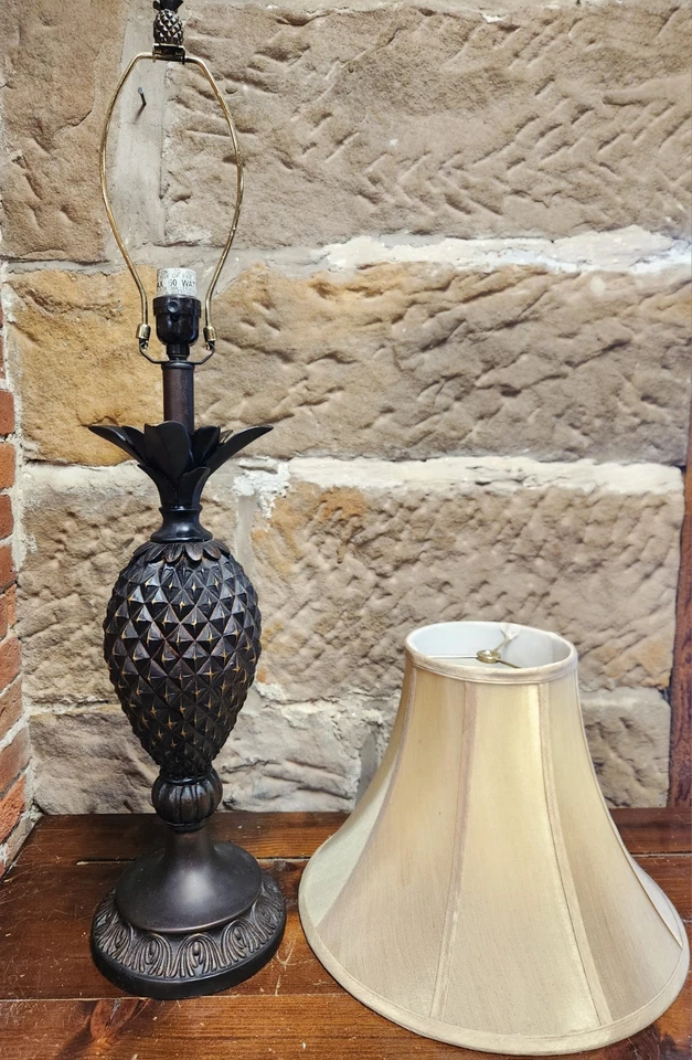 Par de Lámparas de Mesa de Piña con Tonos - Acabado Bronce - Decoración Costera Foto 4 de 4