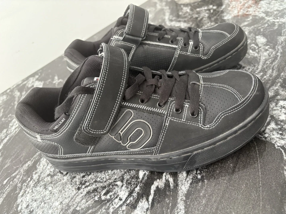 Adidas Five Ten Team Black Hellcat Stealth Clip-In - US 7.5 Mountain Bike Shoes - Image 2 of 4