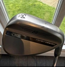 Titleist Vokey SM10 54 Degree Wedge – S Grind – 10° Bounce – KBS 610 Wedge Shaft