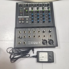 Mackie MIX8 8-Channel Compact Mixer with  power supply