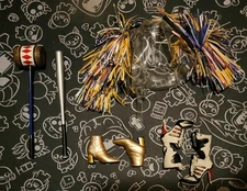 1/6 Hot Toys Harley Quinn Accessories Bundle - Jacket Shoes Hammer And Bat - BOP