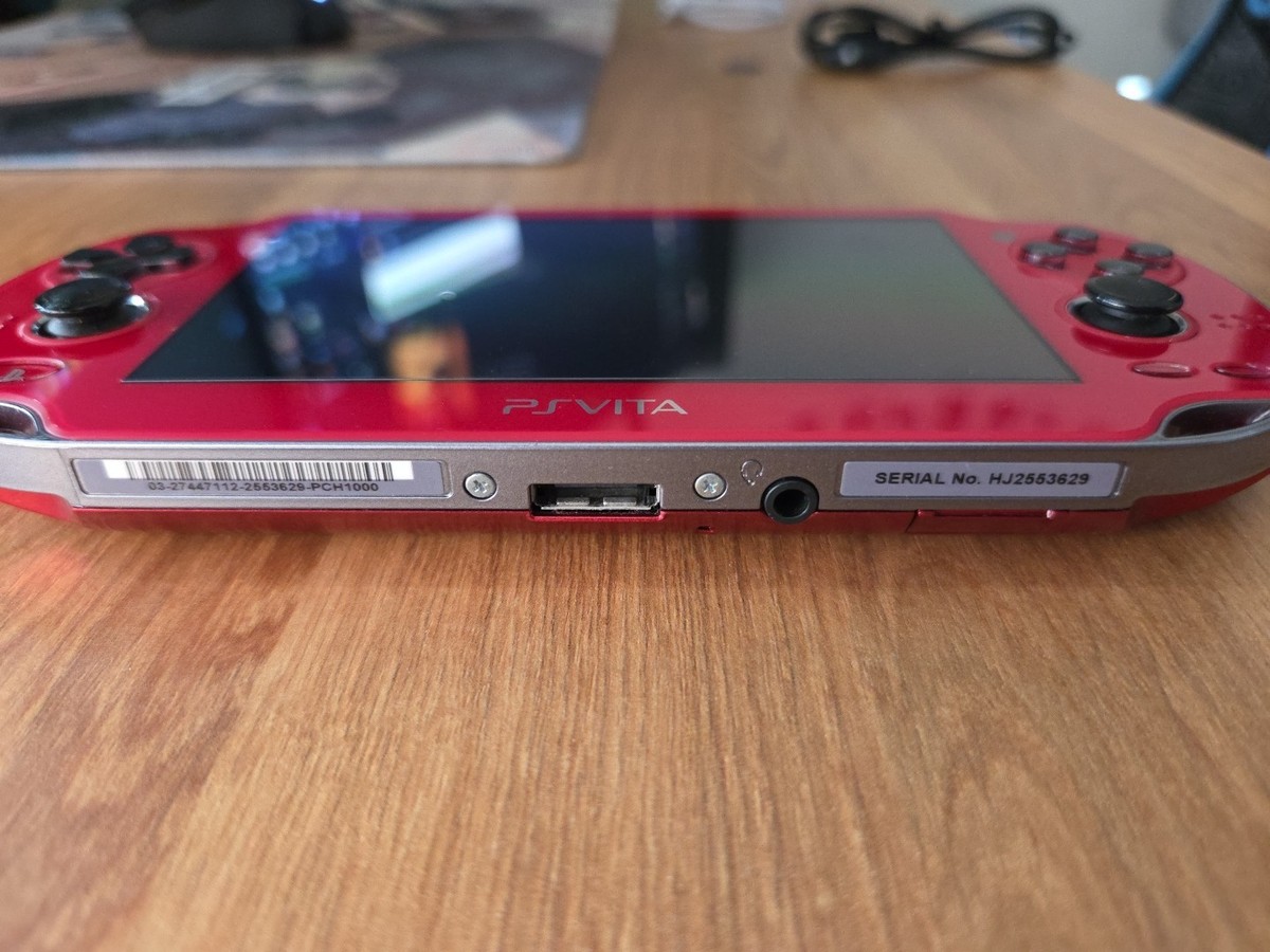 Sony PlayStation PS Vita Soul Sacrifice Console PCH-1000