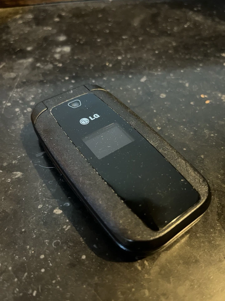 Teléfono Celular LG 440GB - Negro (TracFone) Prepago Bluetooth Cámara Abatible *No probado Foto 3 de 4