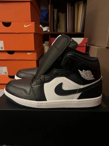 Taglia 10 Air Jordan 1 Mid Black Off Noir