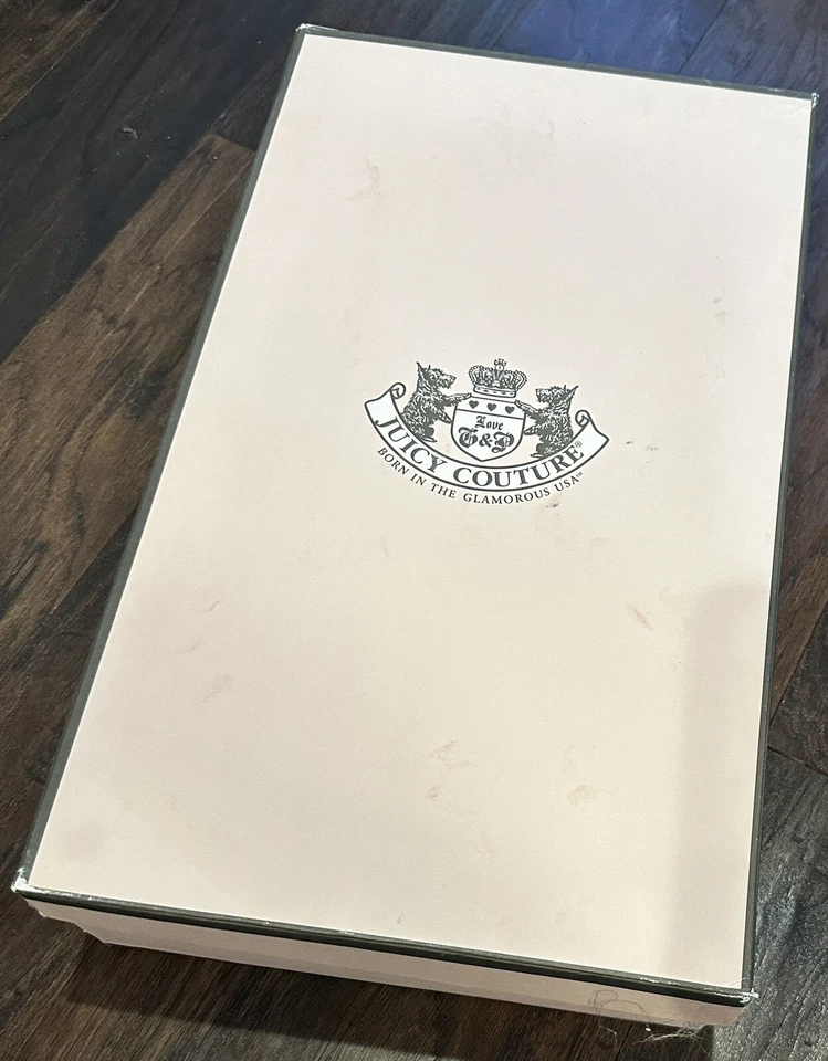 Vintage Juicy Couture Women's Black Fur Lined Boots Sz 9 - Image 4 of 4