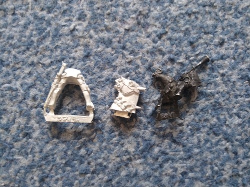 WARHAMMER WFB BRETONNIAN QUESTING KNIGHT TRUMPETER MUSICIAN METAL 5TH G WORKSHOP - Picture 3 of 3