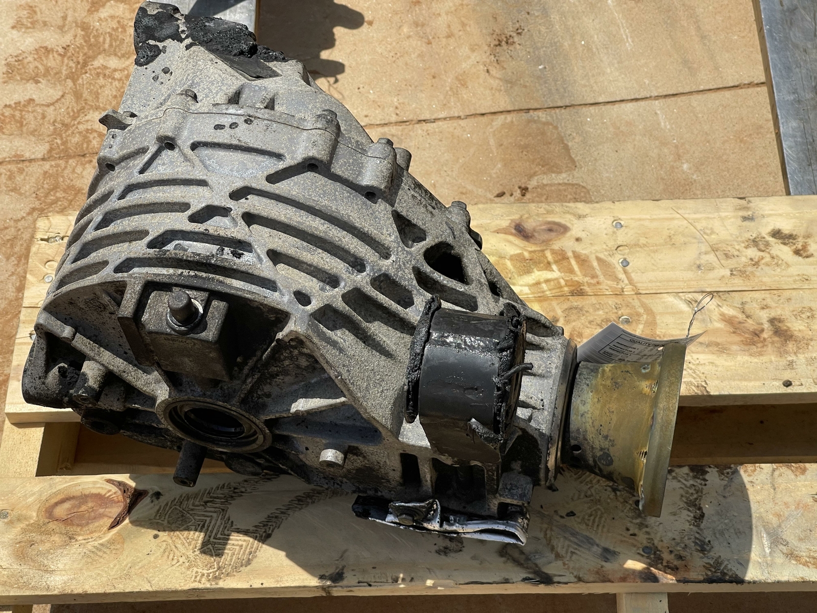 14-17 MASERATI GHIBLI 3.0L REAR DIFFERENTIAL CARRIER ASSEMBLY DAMAGED