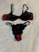 VTG Beautiful Maroon Satin/lace Bra And Panties With Flower Embroidery Set 7/L