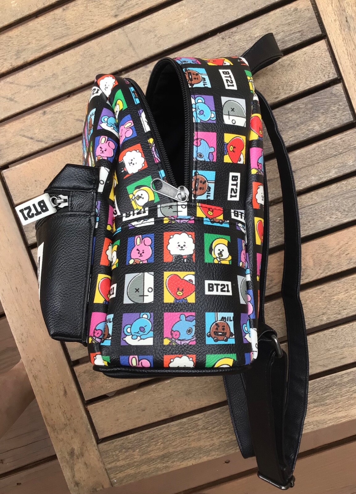 BT21 Grid Mini Backpack Black Red Characters BTS Gem