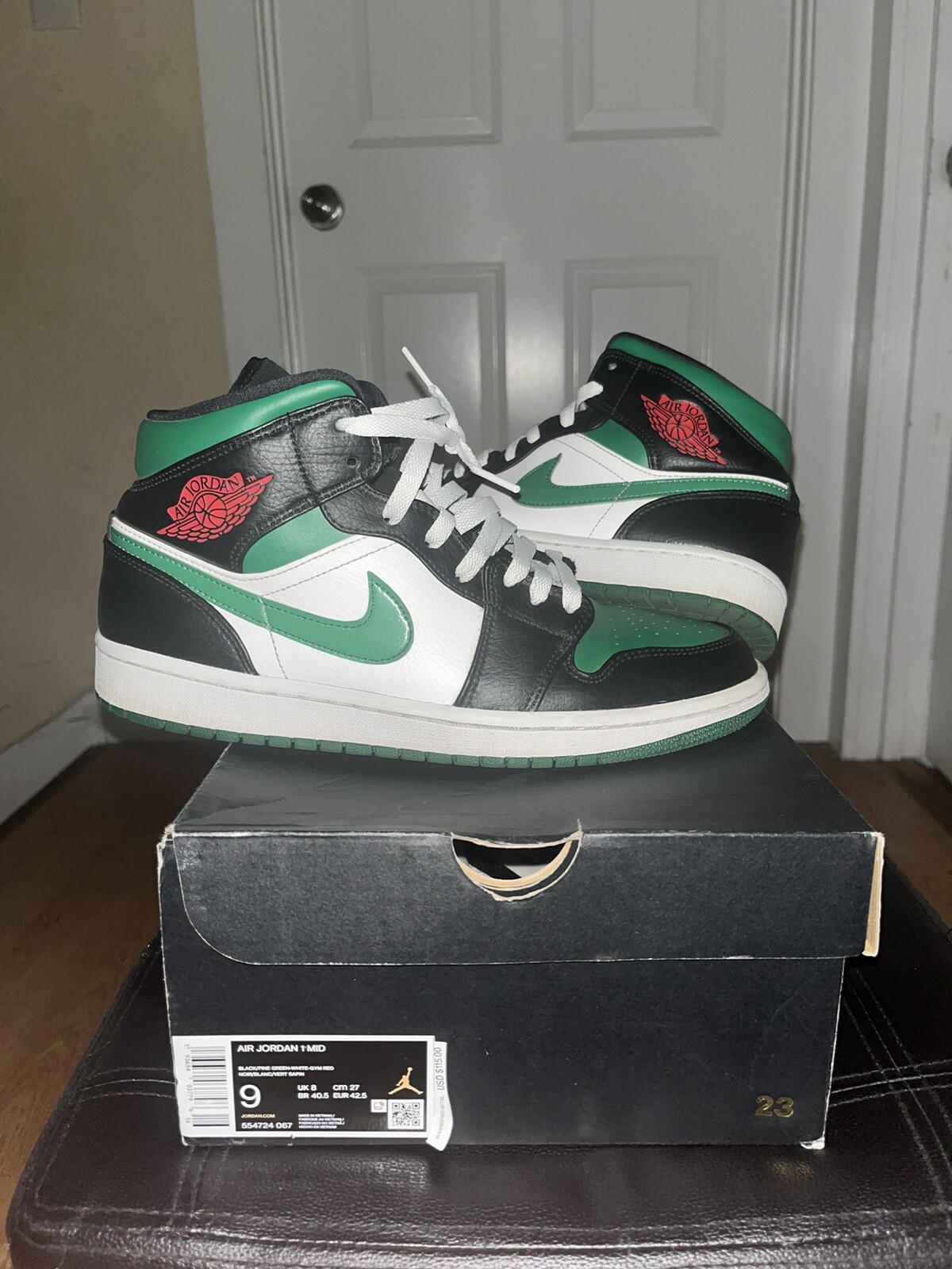 jordan mid green toe