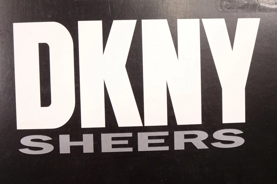 Pantimedias transparentes DKNY "Control Top muy transparentes" / Color "Infinity" / Talla alta / Nuevas con etiquetas Foto 4 de 4