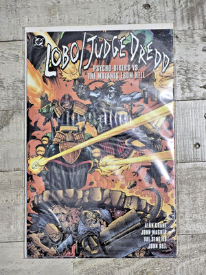 DC Lobo / Judge Dredd: Psycho-Bikers Vs. the Mutants from Hell Color Comic TPB