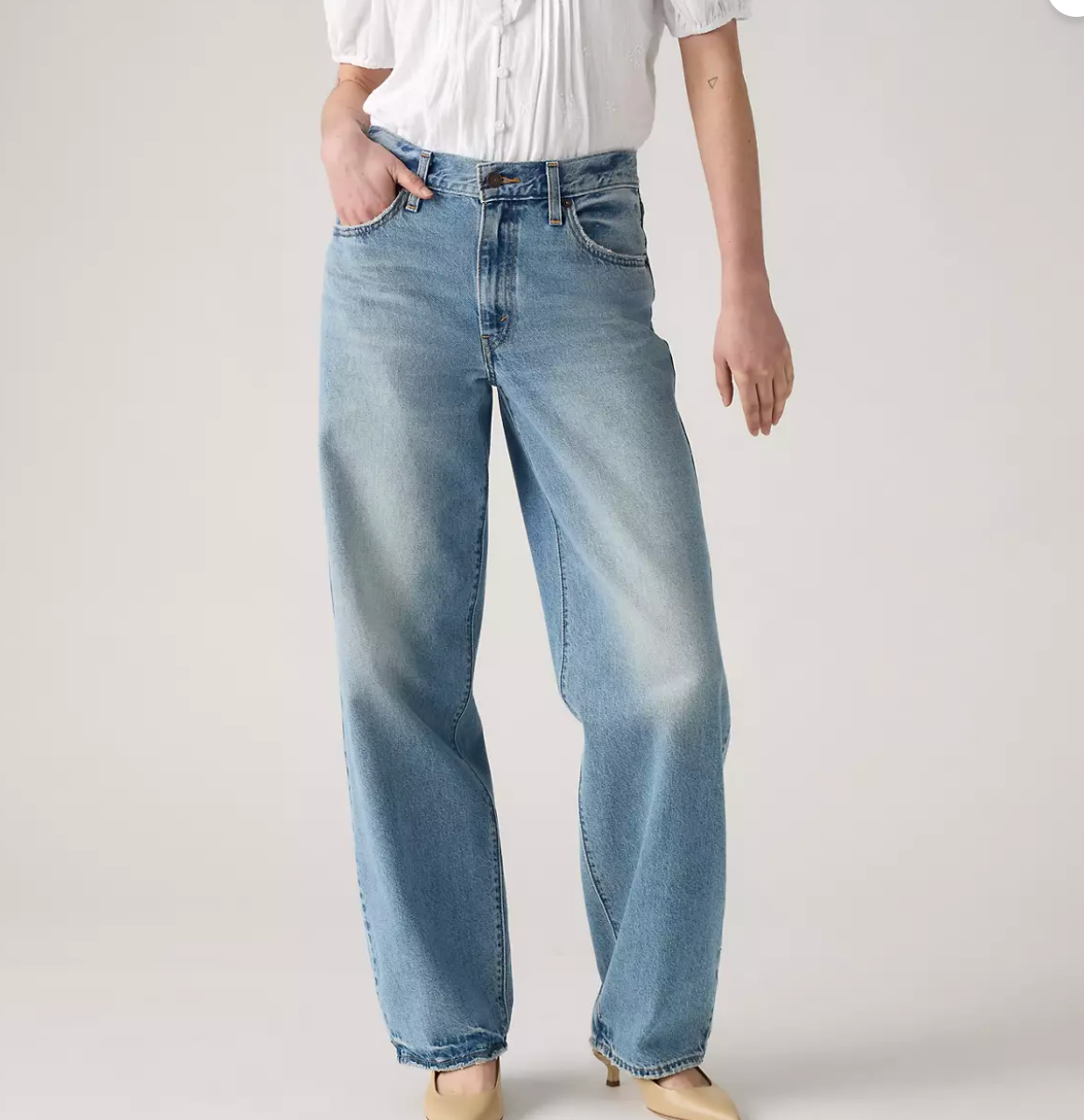 New Levi's Women's Premium 30x32 Baggy Dad Jeans Easy Days - Medium Wash