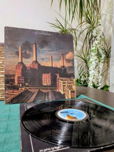 Vtg 1977 PINK FLOYD Album ANIMALS Record 1ST PRESSING Lp OG VINYL is NEAR MINT!!
