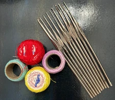 Lot of Coats & Clark TattingCrochet Thread w/ Susan Bates Small Gage Steel Hooks