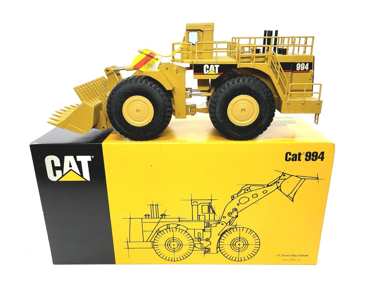 ミニカー CAT Bruder Toys CAT Excavator #02439 - YouTube
