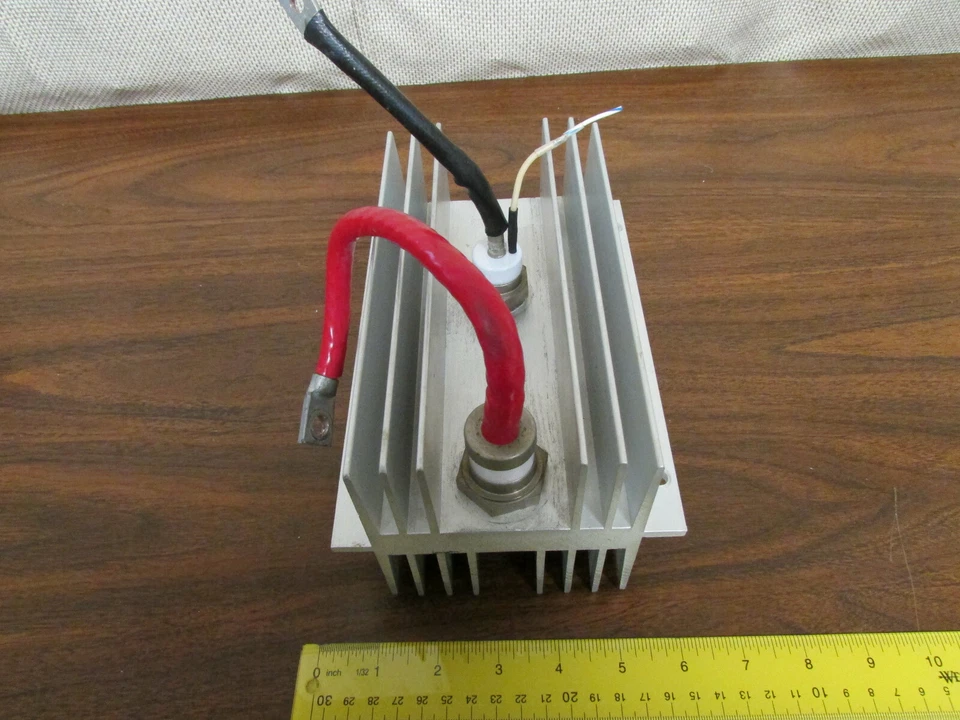 Heat Sink With 2 Large SCR's Westinghouse 2N1916 GE A91AX92 - Image 2 of 2