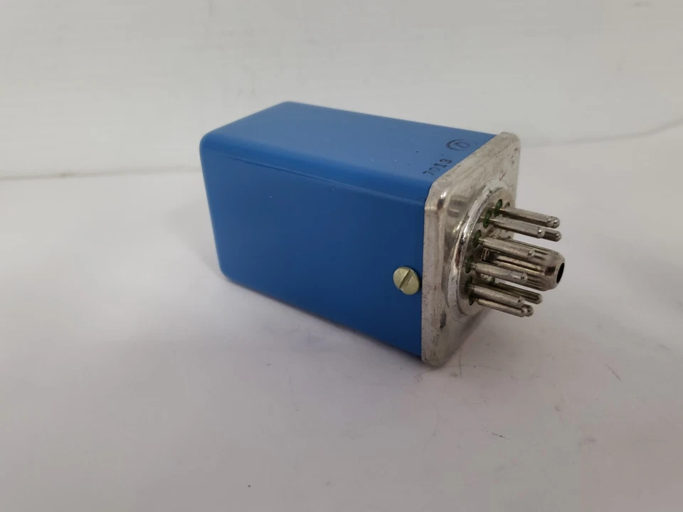 HART ADVANCE 74903-38 RELAY 12-PINS 700 OHMS NNB - Image 4 of 4