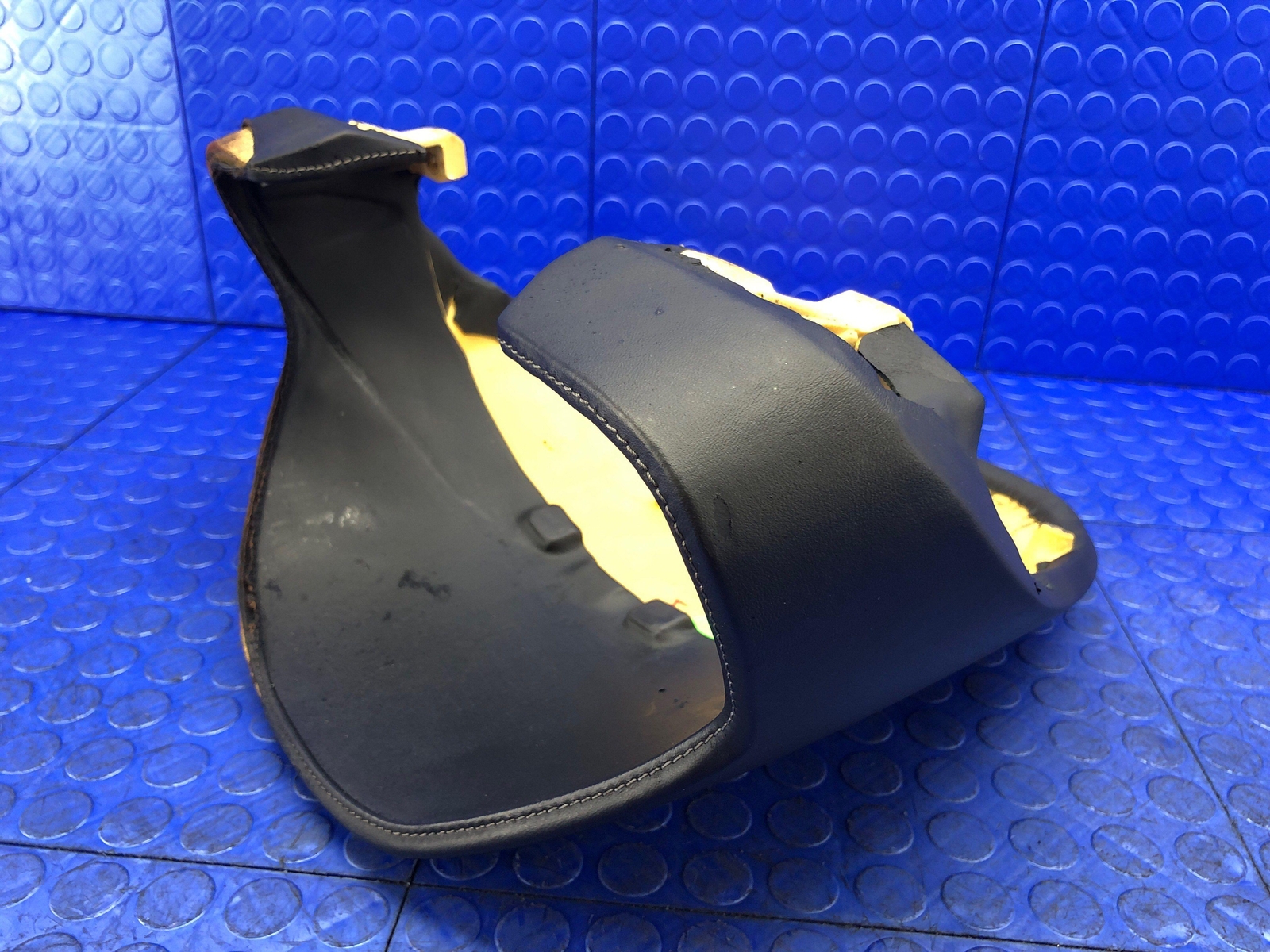 LAMBORGHINI GALLARDO DASH SPEEDOMETER CLUSTER COVER *FIRE DAMAGE* 401858277