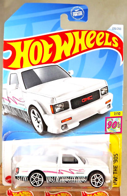 2024 Hot Wheels #226 HW: The 90s 7/10 '91 GMC SYCLONE White w/White Pr5 Spokes